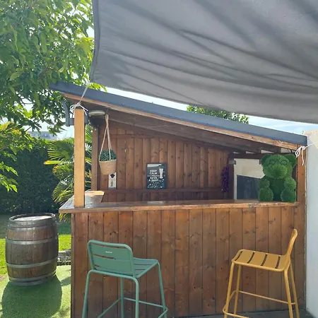 - Maison Familiale فيلة