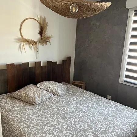 - Maison Familiale